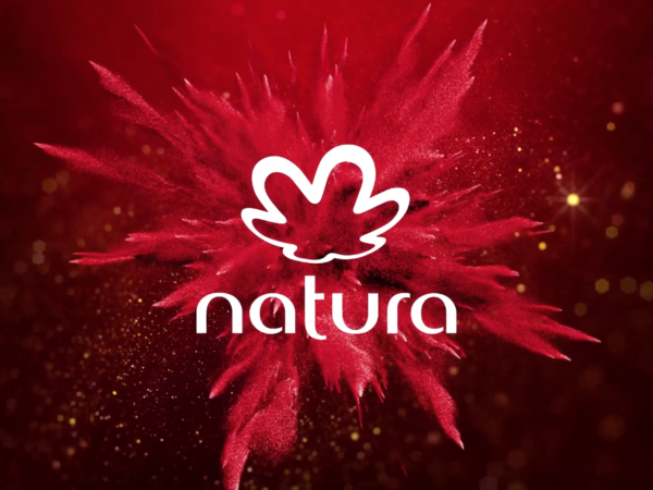 <span>Natura</span><i>→</i>